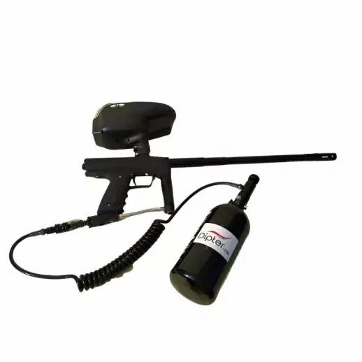 Pistolet insecticide longue portée utilisé pour traiter les nids de frelons à distance